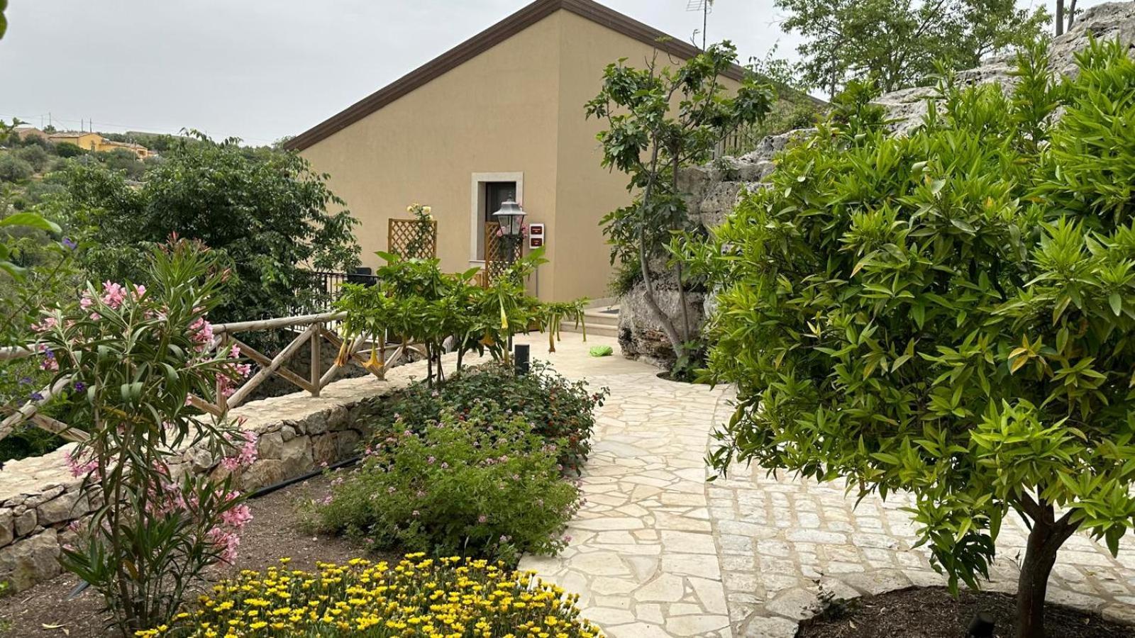 Casa Vacanze Il Mandarancio Modica Exterior photo